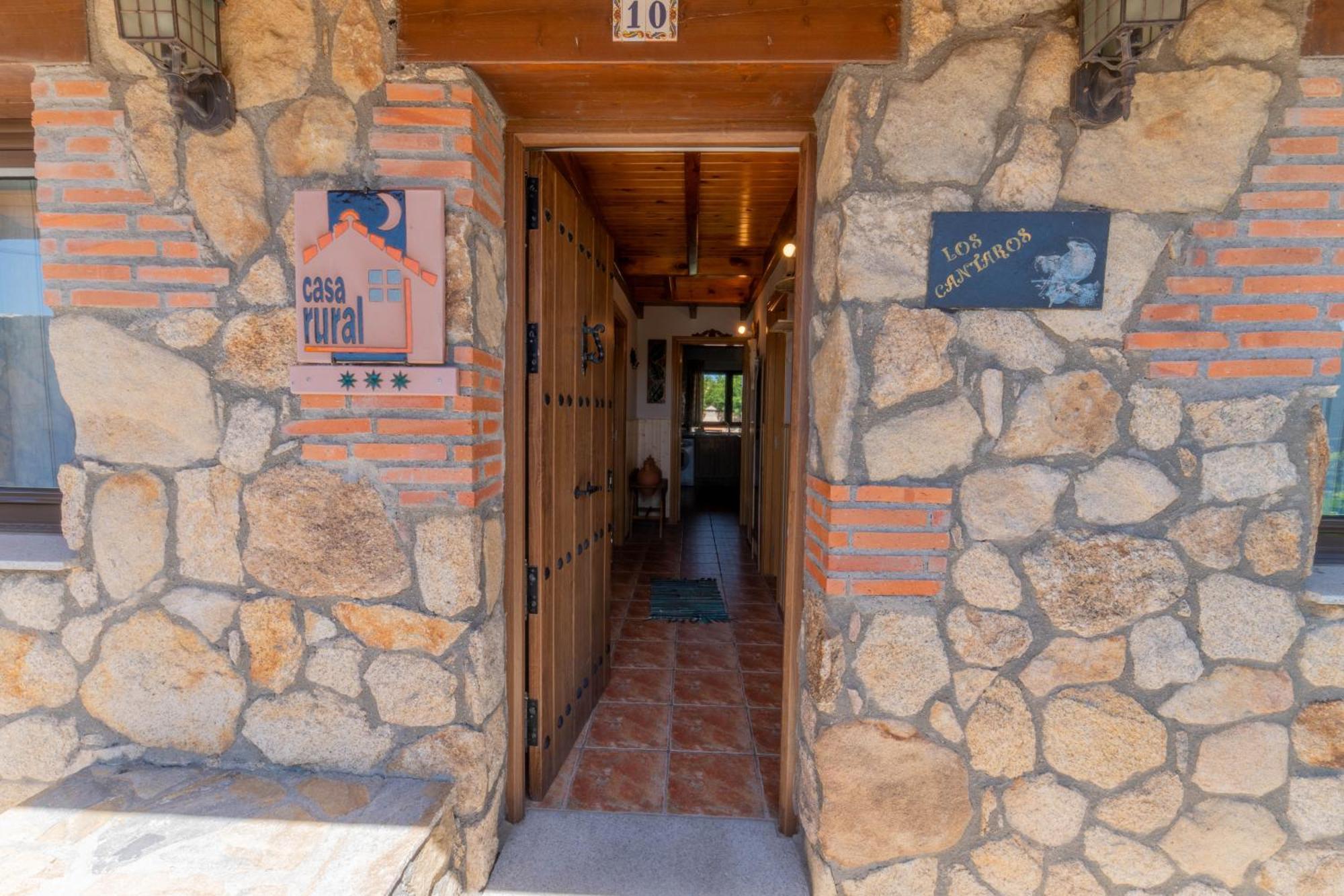 Casa Rural Los Cantaros. Zarapicos Exterior foto